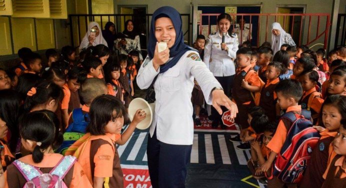 TK Pertiwi Berkesempatan Belajar Langsung Tentang Keselamatan Lalu Lintas