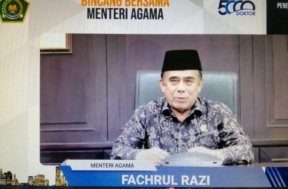 WEBINER. Menteri Agama (Menag) Fachrul Razi saat webiner. (foto: kemenag.go.id)