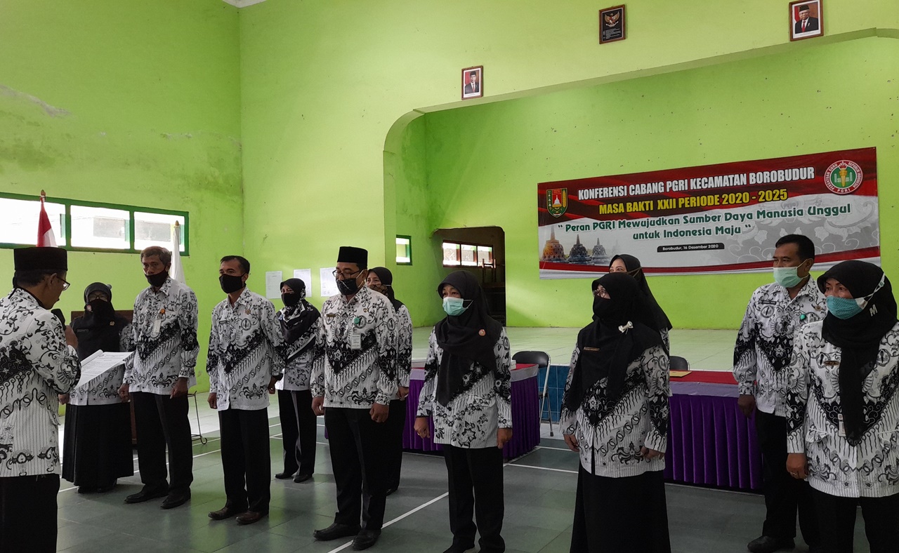 Meski Alot, Pemilihan Pengurus PGRI Borobudur Sukses