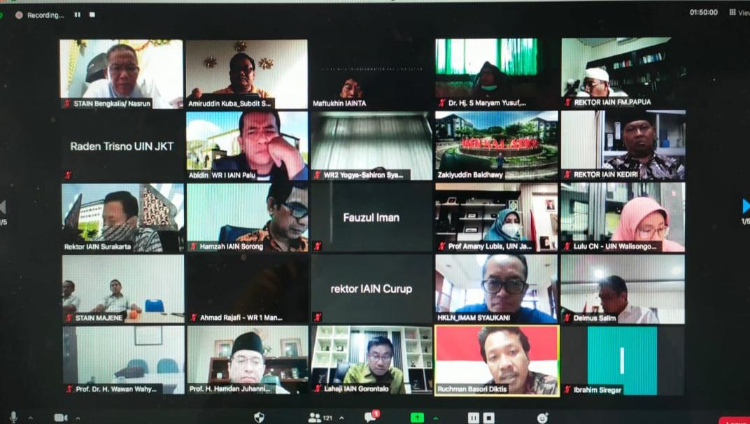 DARING. Rapat secara daring bersama Pimpinan PTKI dan Kopertais se-Indonesia. (foto: kemenag.go.id)