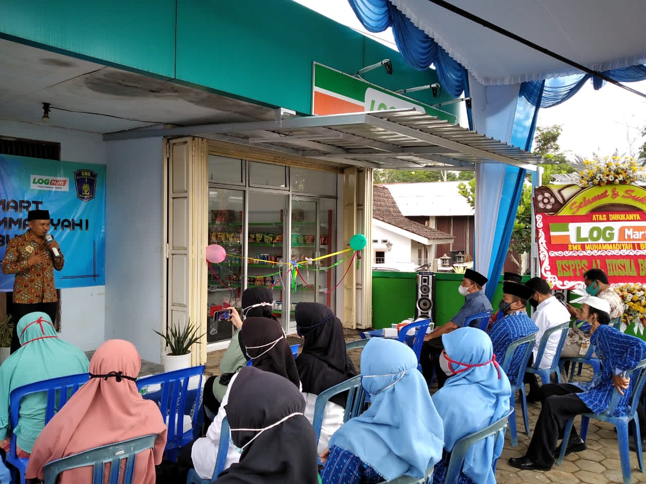 Menuju Kemandirian, SMK Muhammadiyah 1 Borobudur Luncurkan Logmart