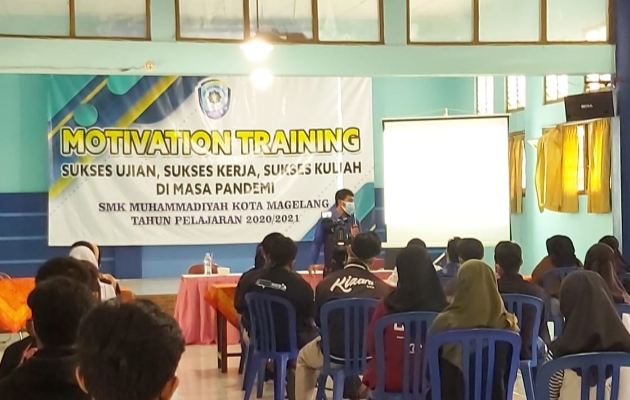 Jelang Ujian, Siswa SMK Muhammadiyah Kota Magelang Diberi Motivasi Khusus