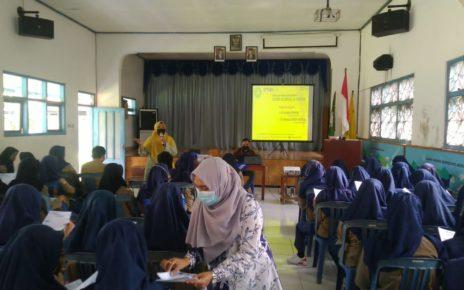 KULIAH. Sosialisasi Perguruan Tinggi oleh STIB KN Yogyakarta. (foto: madya tantri/siedoo.com)