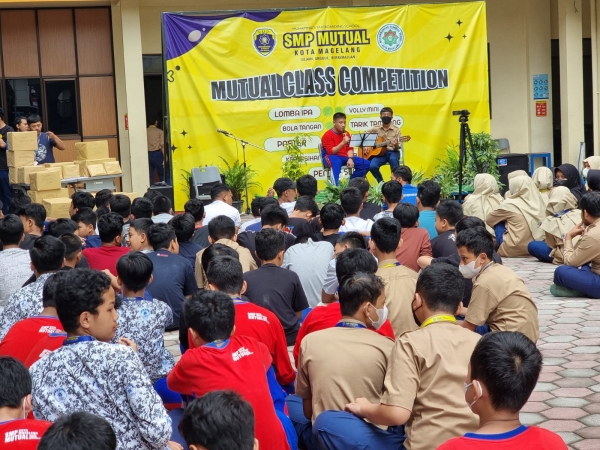 SISWA. SMP Muhammadiyah 1 Alternatif (Mutual) Kota Magelang mengadakan kegiatan Mutual Class Competition (MCC). (foto: ist)