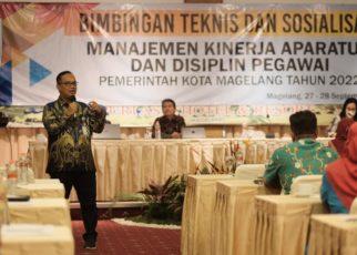SAMBUTAN. Wali Kota Magelang dr Muchamad Nur Aziz saat memberikan sambutan. (foto: prokompim)