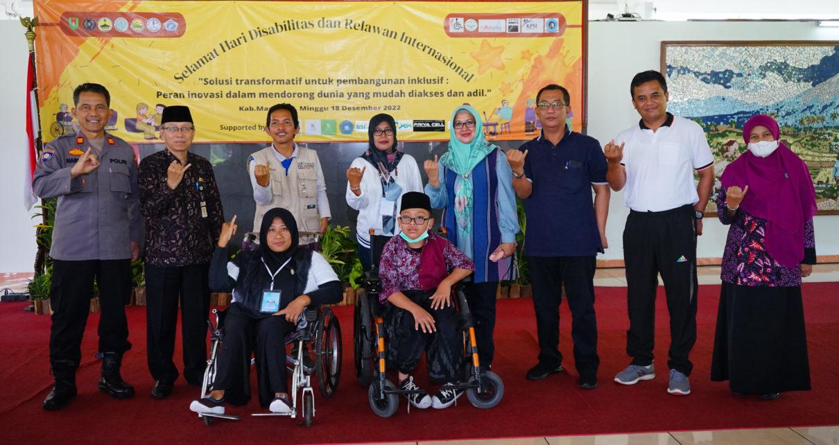 HDI. Sekretaris Daerah Kabupaten Magelang Adi Waryanto bersama OPD terkait saat menghadiri Hari Disabilitas Internasional (HDI) Tingkat Kabupaten Magelang. (foto: istimewa)