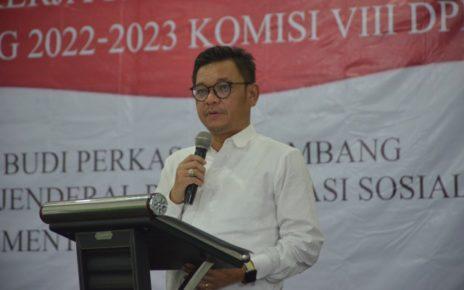 KOMISI VIII. Wakil Ketua Komisi VIII DPR Ace Hasan Syadzily saat memberikan penjelasan. (foto: dprri)