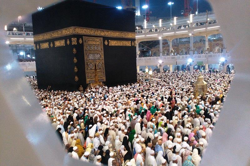 MEKKAH. Kakbah terletak di kota Mekkah dan berada di tengah-tengah Masjidil Haram. (foto: kemenag)