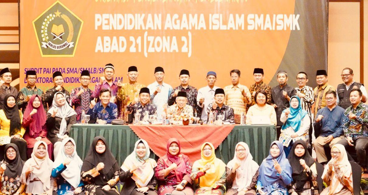 GURU. Orientasi para Guru PAI Sekolah Menengah Atas (SMA) dan Sekolah Menengah Kejuruan (SMK) di Kota Malang, Rabu (15/3/2023). (foto: kemenag)