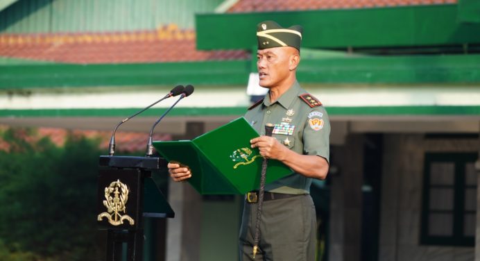 Upacara Bendera, Gubernur Akmil: Tetap Berpegang Teguh pada Komitmen Netralitas TNI