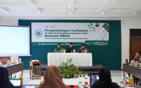 AIK. workshop Pengembangan Kurikulum Al-Islam dan Kemuhammadiyahan (AIK) Berbasis Merdeka Belajar Kampus Merdeka (MBKM). (foto: unimma)