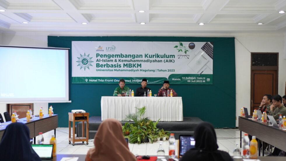 AIK. workshop Pengembangan Kurikulum Al-Islam dan Kemuhammadiyahan (AIK) Berbasis Merdeka Belajar Kampus Merdeka (MBKM). (foto: unimma)