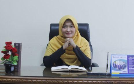 LOLOS. Dosen Fakultas Teknik (FT) Universitas Muhammadiyah Magelang (UNIMMA), Yun Arifatul MT., Ph.D lolos hibah pendanaan Riset dan Inovasi untuk Indonesia Maju (RIIM) Gelombang 3. (foto: unimma)