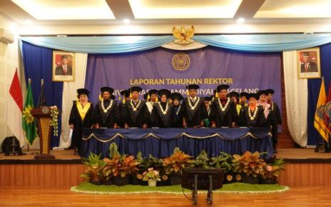 PUNCAK. Laporan Tahunan Rektor dan Orasi Ilmiah menjadi Upacara Puncak Milad ke-59 Universitas Muhammadiyah Magelang (UNIMMA). (foto: unimma)