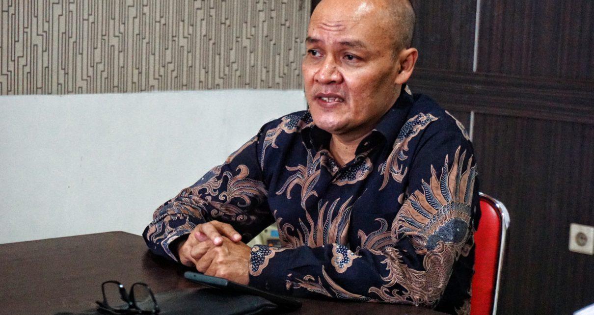 PENJELASAN. Direktur Utama PT BPR Bank Bapas 69 Magelang, Rohmad Widodo saat menyampaikan penjelasan. (foto: prokompimkabmgl)
