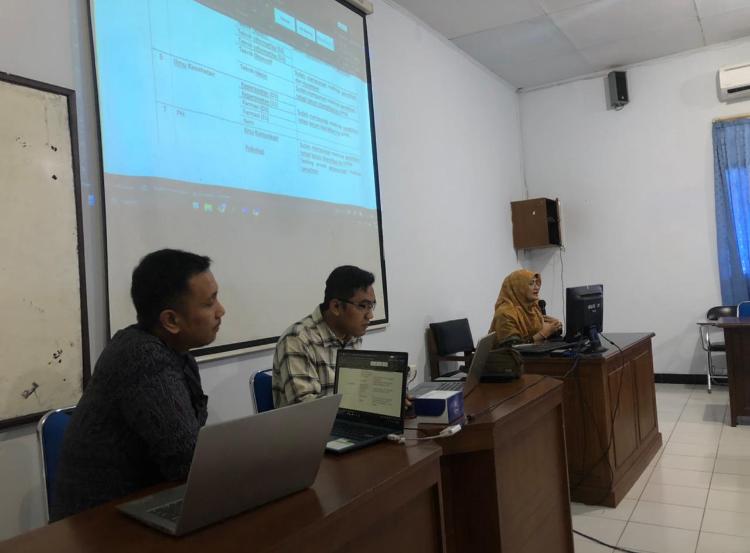 ROADMAP. Lembaga Penelitian dan Pengabdian pada Masyarakat (LPPM) Universitas Muhammadiyah Magelang (UNIMMA) mengadakan kegiatan workshop penyusunan roadmap penelitian dan pengabdian masyarakat, Senin 4 September 2023. (foto: unimma)
