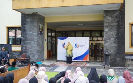 REFLEKSI. UNIMMA menggelar refleksi Milad Muhammadiyah di Halaman Masjid Manaarul ‘Ilmi Kampus 2 UNIMMA pada Jumat (03/11). (foto: unimma)