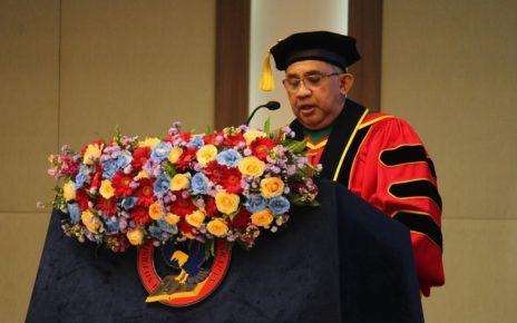 DIKUKUHKAN. Prof. Yusak Resmi Dikukuhkan Jadi Guru Besar Neurologi UPH. (foto: uph)