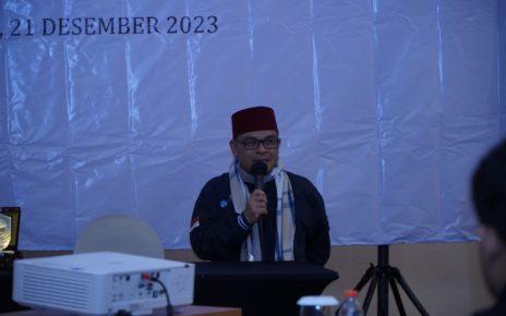 SAMBUTAN. Rektor Universitas Tidar (UNTIDAR) Prof Dr Sugiyarto MSi saat memberikan sambutan. (foto: untidar)