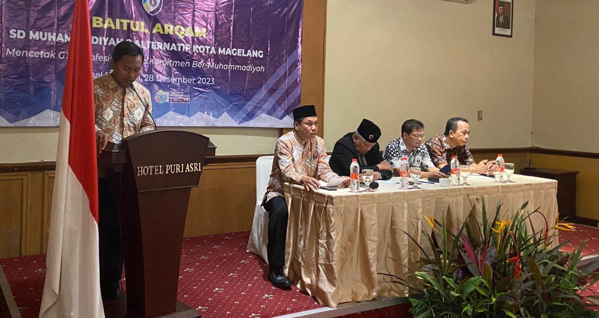 WORKSHOP. SD Mutual 2 Kota Magelang mengadakan workshop akhir tahun di Prambanan Hall Hotel Puri Asri Magelang, Kamis 28 Desember 2023. (foto: ist)