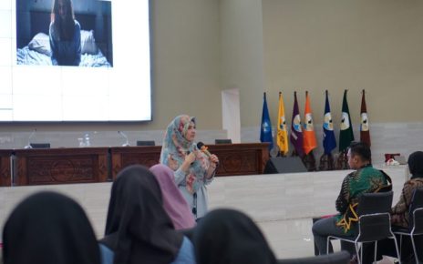 SEMINAR. Universitas Tidar (UNTIDAR) menyelenggarakan seminar pengembangan softskill mahasiswa. (foto: untidar)
