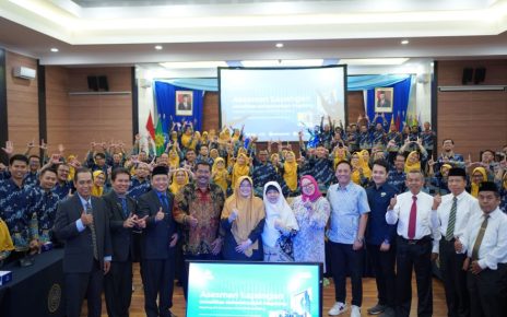 UNGGUL. Universitas Muhammadiyah Magelang (UNIMMA) resmi meraih derajat akreditasi tertinggi, yakni Unggul setelah melakukan Asesmen Lapangan (AL) pada 17-19 Mei 2024 lalu. (foto: unimma)