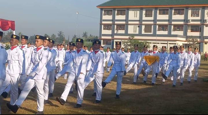 PASKIBRA. Pasukan Pengibar Bendera (Paskibra) SMPIT Ihsanul Fikri Mungkid Magelang, Sabtu 17 Agustus 2024. (foto: ist)