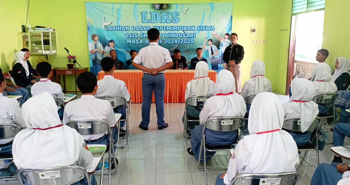 LDKS. OSIS SMKN 1 Windusari, Kabupaten Magelang mengadakan Latihan Dasar Kepemimpinan Sekolah (LDKS). (foto: ist)