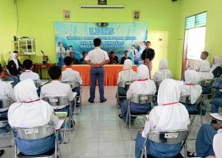 LDKS. OSIS SMKN 1 Windusari, Kabupaten Magelang mengadakan Latihan Dasar Kepemimpinan Sekolah (LDKS). (foto: ist)