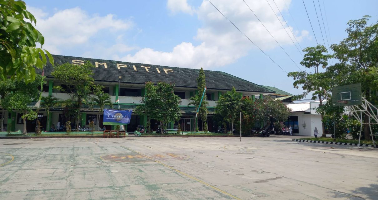 PPDB. SMPIT Ihsanul Fikri Mungkid, Magelang melaksanakan tes PPDB untuk tahun ajaran 2025/2026 pada 27 Oktober 2024. (foto: ika/siedoo) 