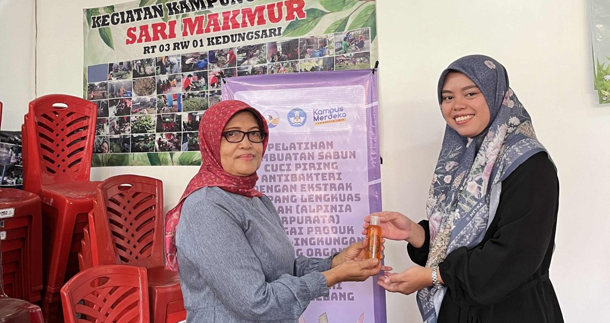 PENGABDIAN. Program Studi Pendidikan Biologi Untidar mengadakan kegiatan pengabdian tematik berbasis SDGs di Kampung Organik Sari Makmur, Kelurahan Kedungsari. (foto: untidar)