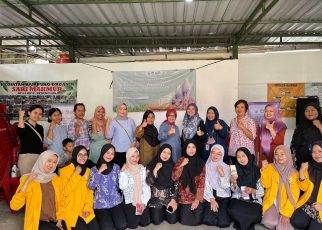 TEMATIK. Untidar mengadakan kegiatan pengabdian tematik berbasis SDGs di Kampung Organik Sari Makmur, Kedungsari, Magelang Utara, Kota Magelang. (foto: untidar)